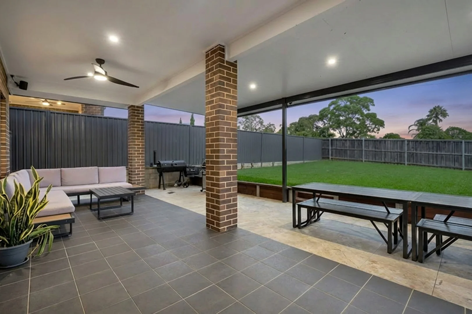 26 Brunton Place, St Helens Park NSW 2560