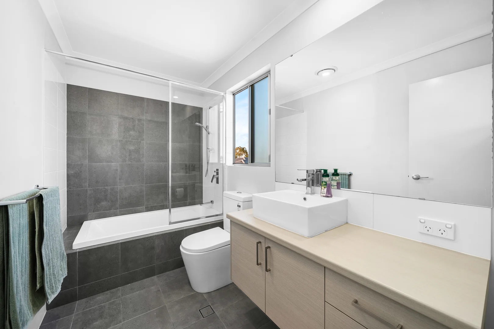 Additional image 14 of 28 Plunkett Turn, Canning Vale WA 6155