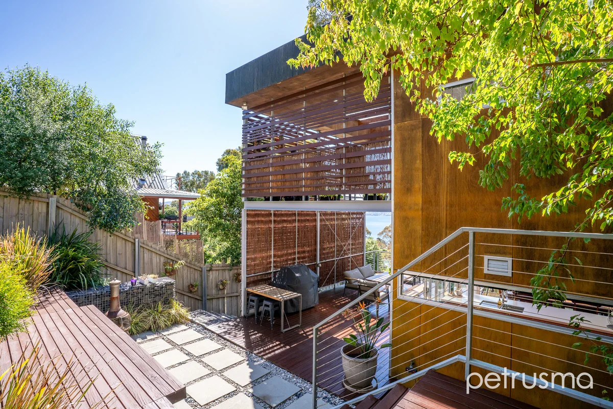 Additional image 26 of 20 Earlwood Court, Taroona TAS 7053