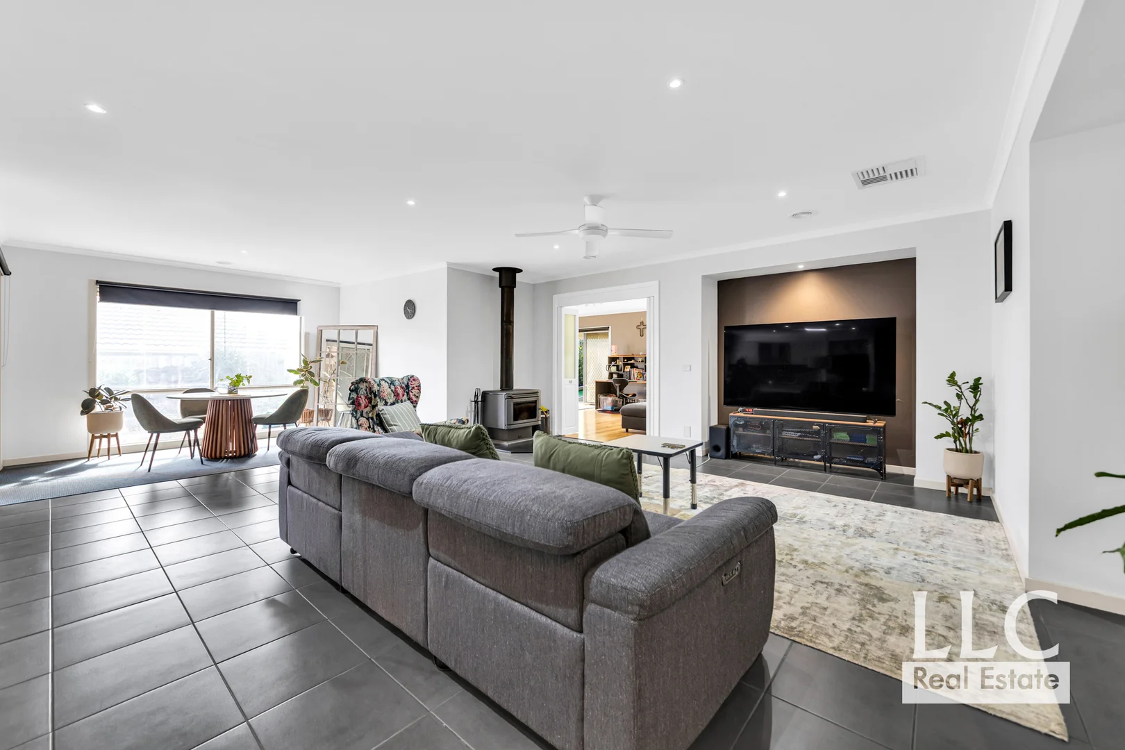 Additional image 6 of 53 Cambridge Drive, Berwick VIC 3806