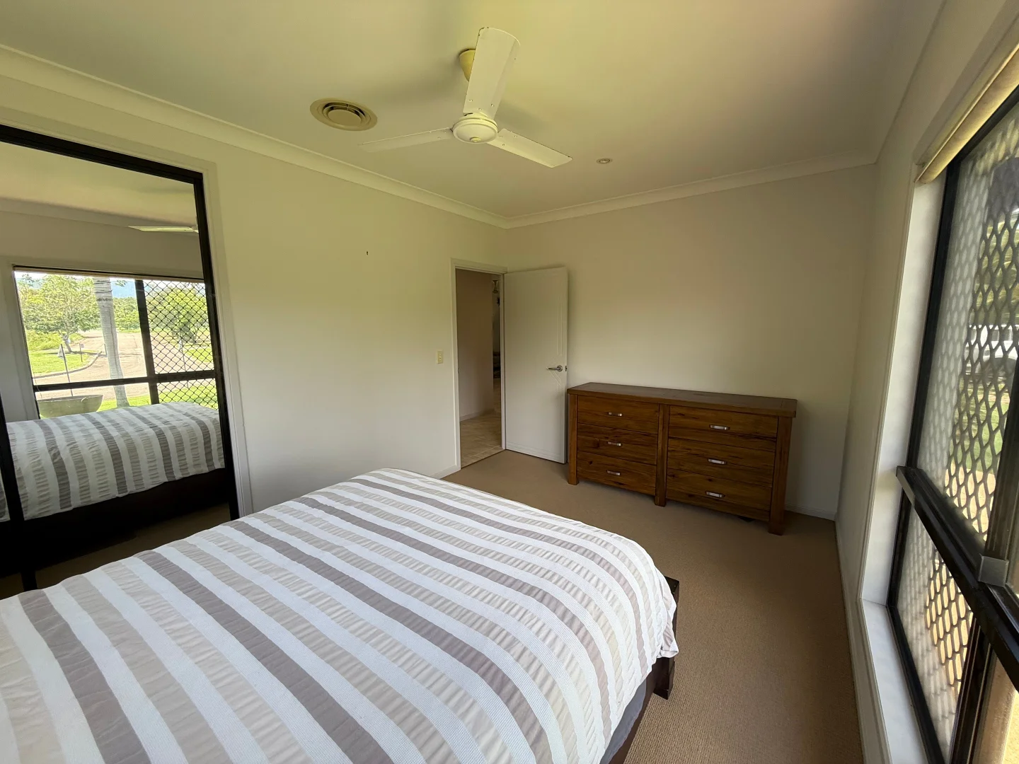 Additional image 17 of 15 Cassia Crescent, Cardwell QLD 4849