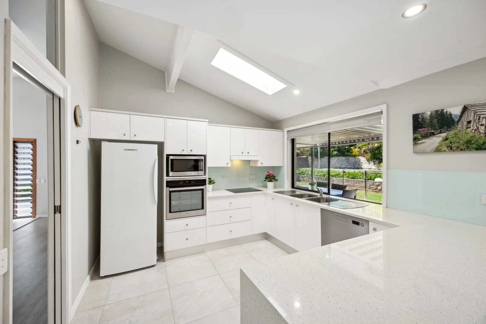 Additional image 9 of 12 Parklands Close, Bateau Bay NSW 2261