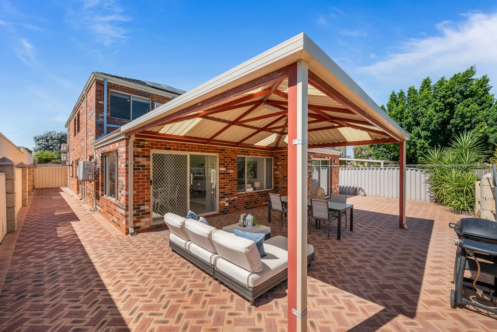 Additional image 31 of 16 Lively Circle, Mirrabooka WA 6061
