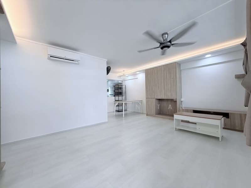 242 Serangoon Avenue 3