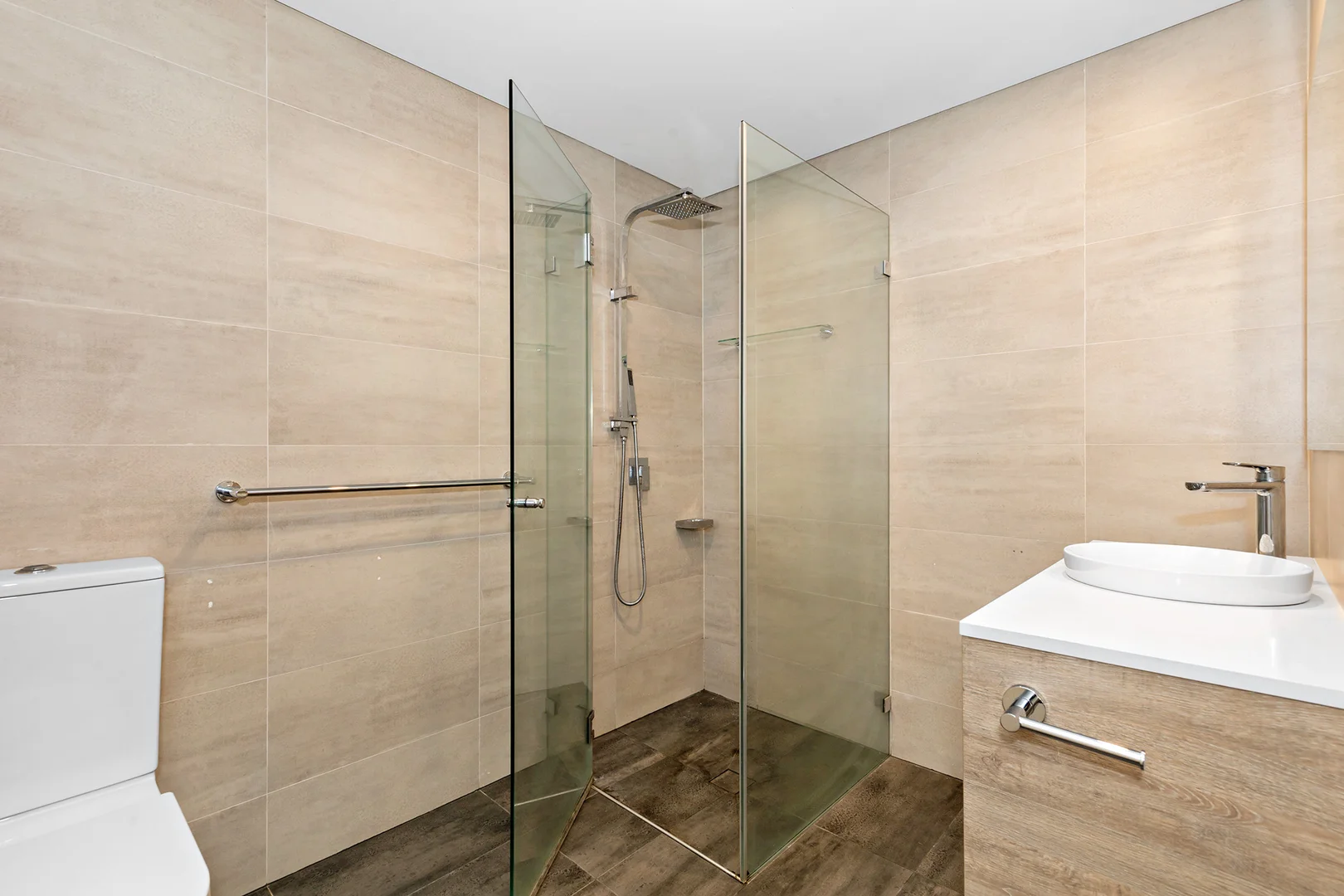 Additional image 5 of 2/443 Pacific Highway, Asquith NSW 2077