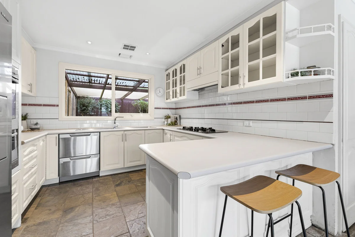 Additional image 5 of 1 Bromley Close, Ferntree Gully VIC 3156