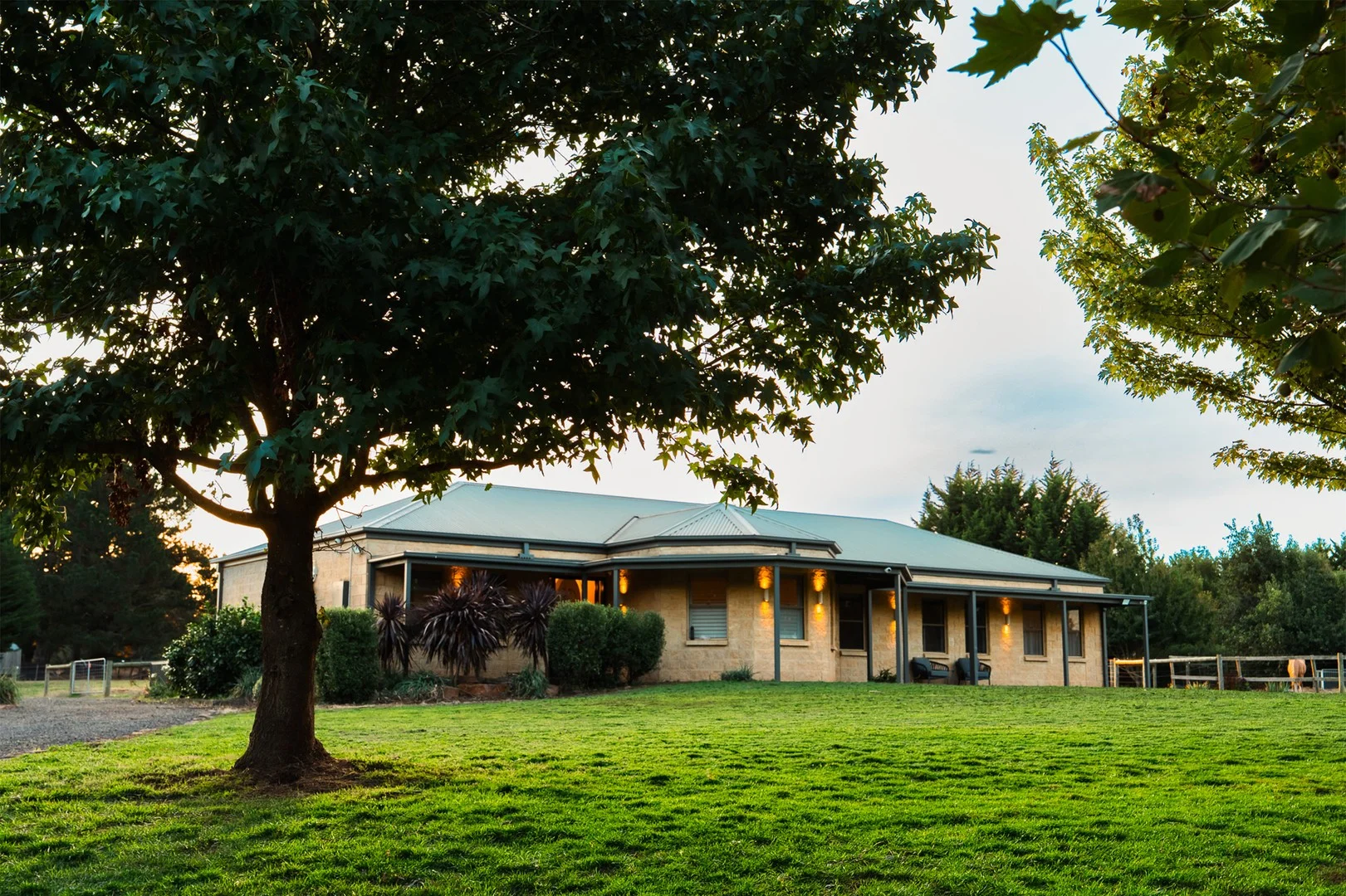34 Stuartfield Avenue, Romsey VIC 3434