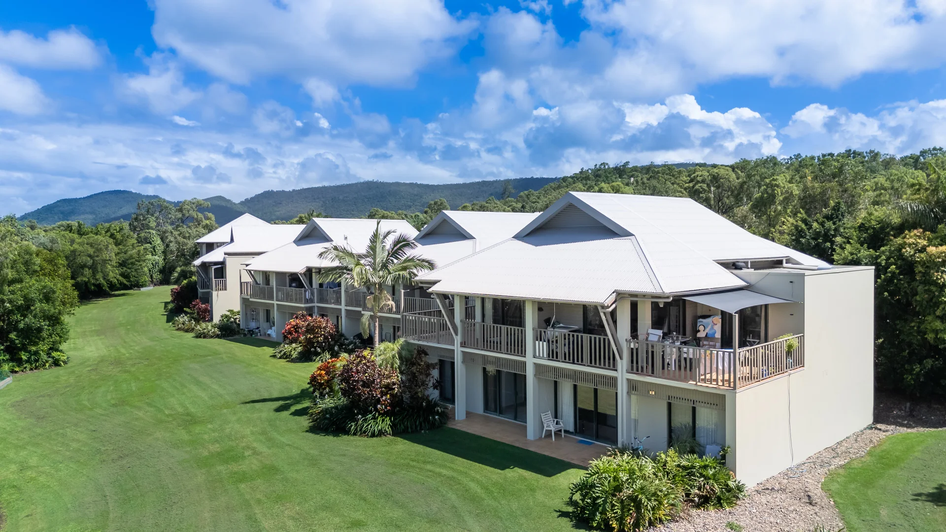 Additional image 3 of 1467 Cascade Condiminiums, Kunapipi Road, Laguna Quays QLD 4800