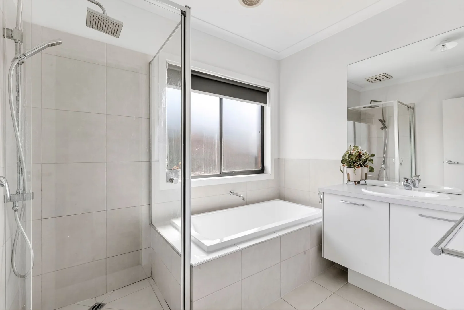 Additional image 8 of 1 Jindabyne Street, Armstrong Creek VIC 3217