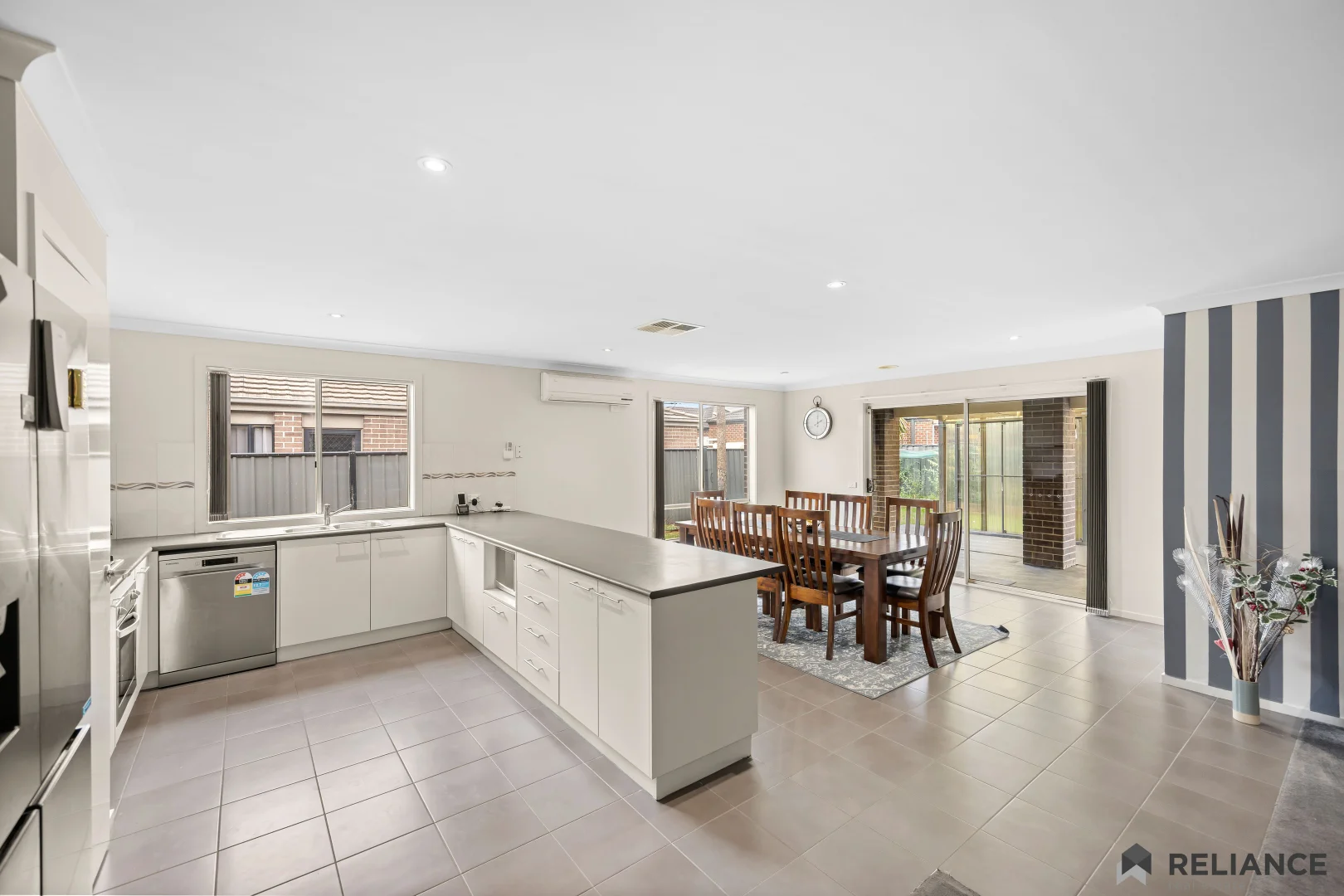 Additional image 7 of 35 Danfield Drive, Tarneit VIC 3029