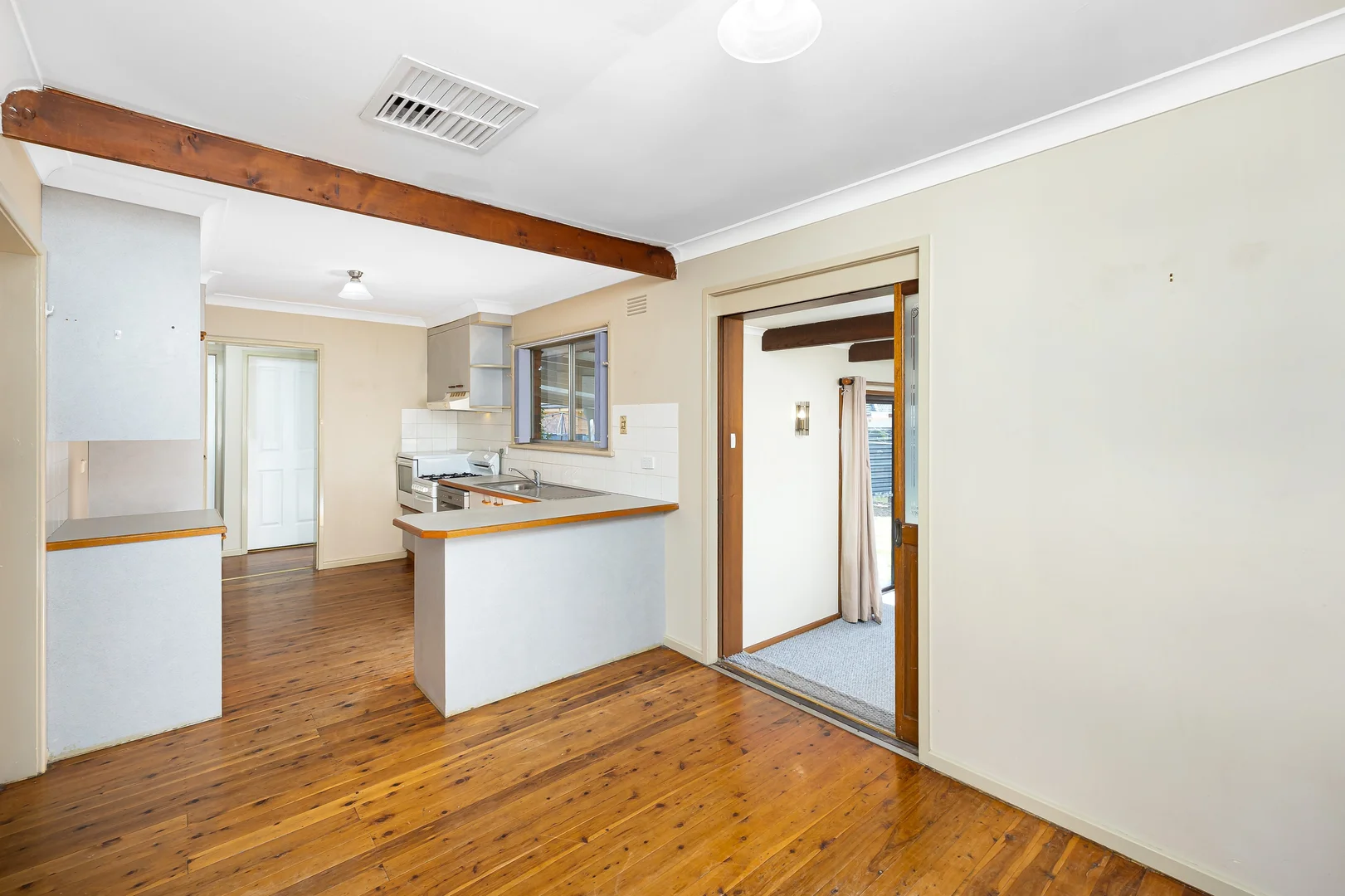 Additional image 3 of 31 Bruce Street, Tolland NSW 2650