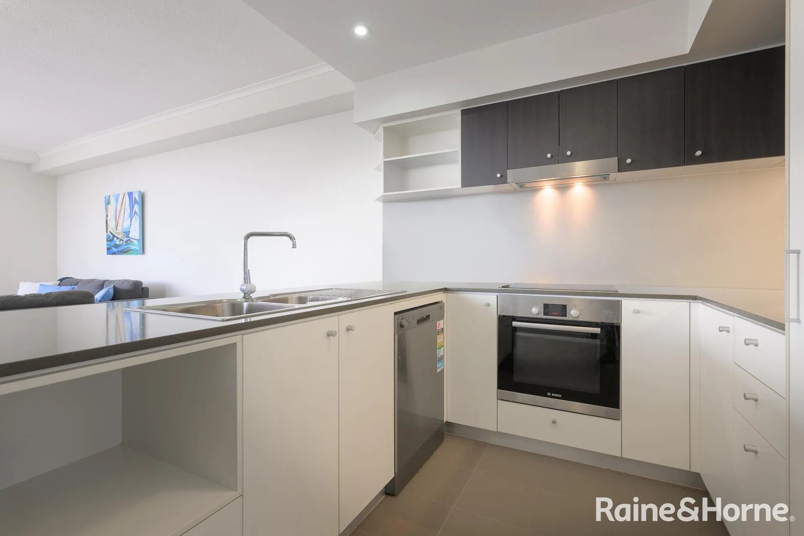 Additional image 6 of 61/30 Goondoon Street, Gladstone Central QLD 4680