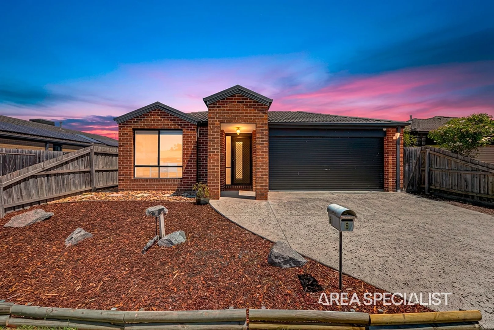 8 David Street, Pakenham VIC 3810