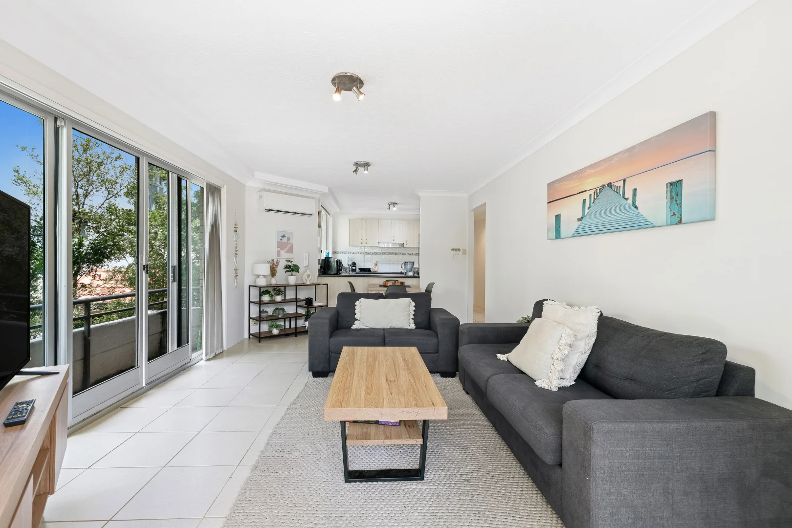 Additional image 5 of 3/24 First Avenue, Broadbeach QLD 4218