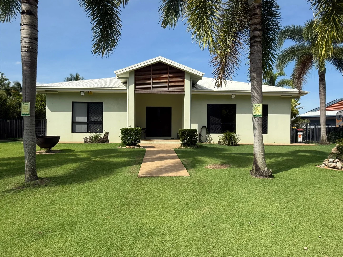 15 Cassia Crescent, Cardwell QLD 4849