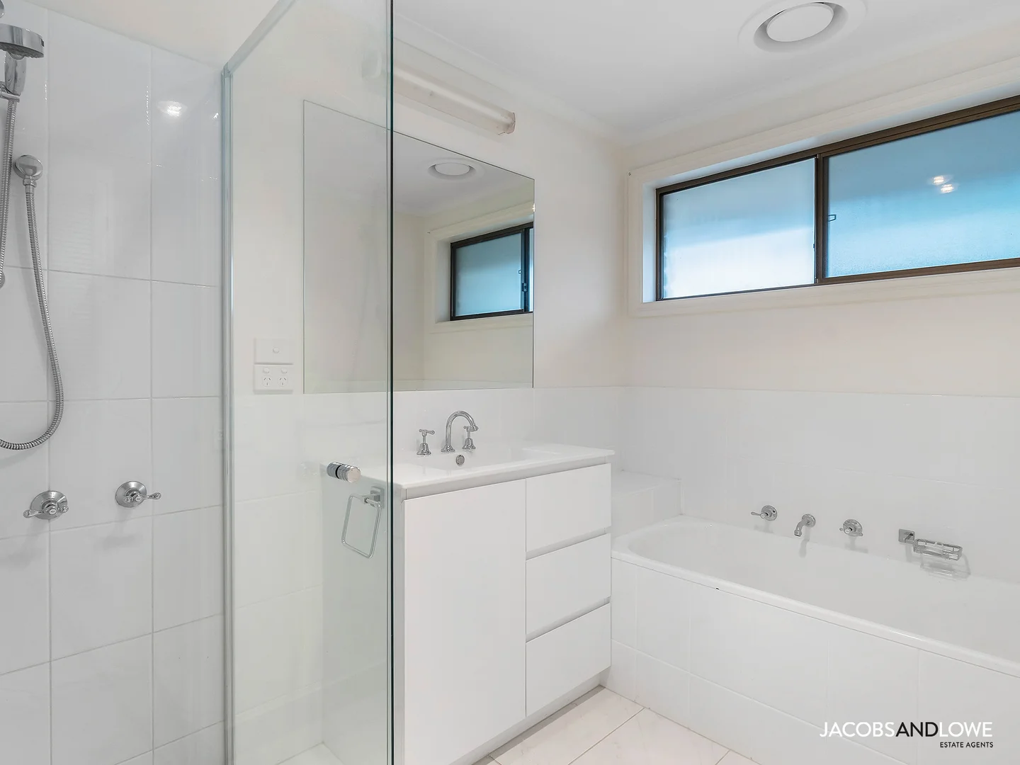 Additional image 9 of 2/2-4 Pitt Street, Mornington VIC 3931