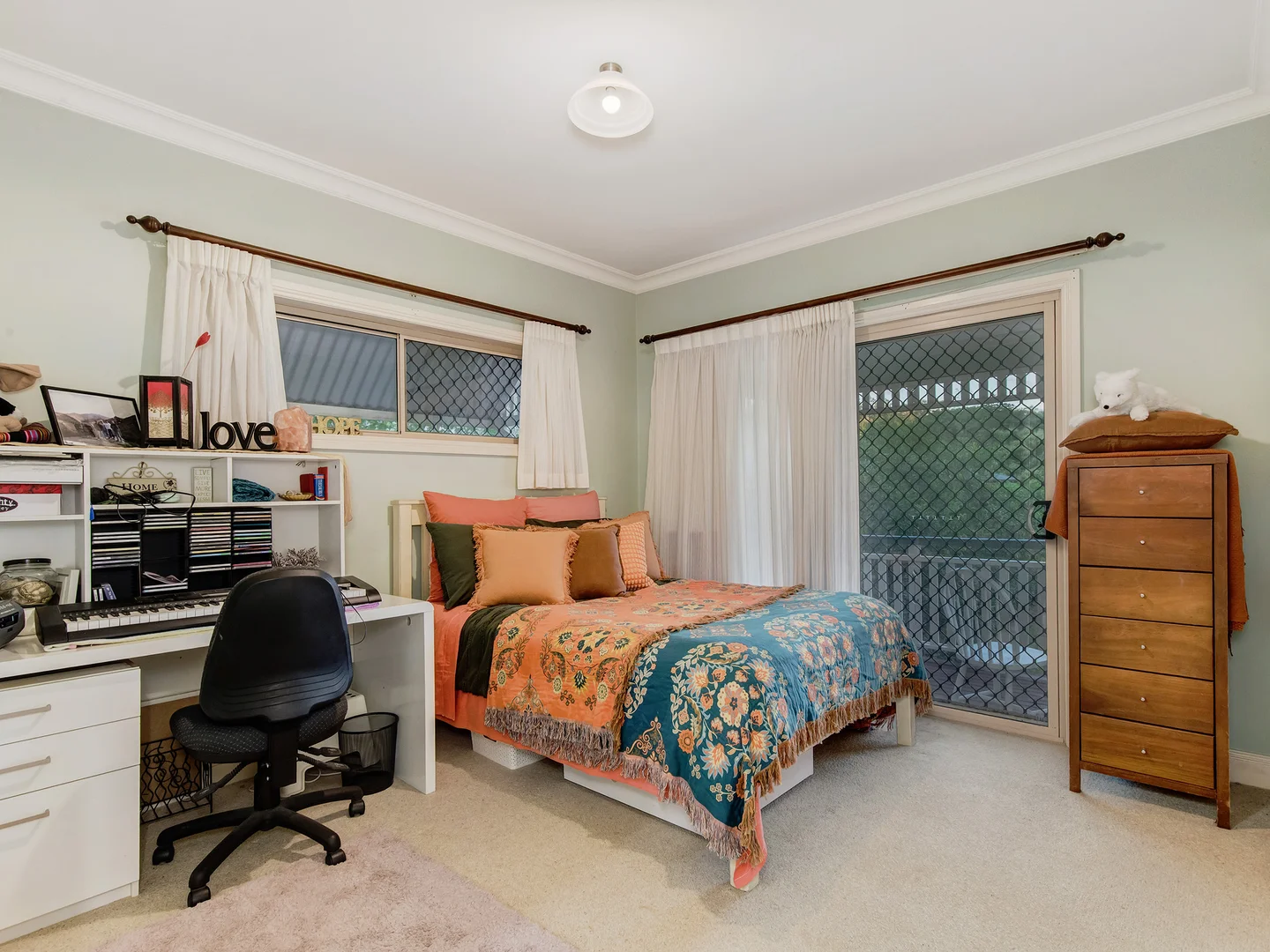 Additional image 14 of 52 Yvonne Crescent, Mount Warren Park QLD 4207