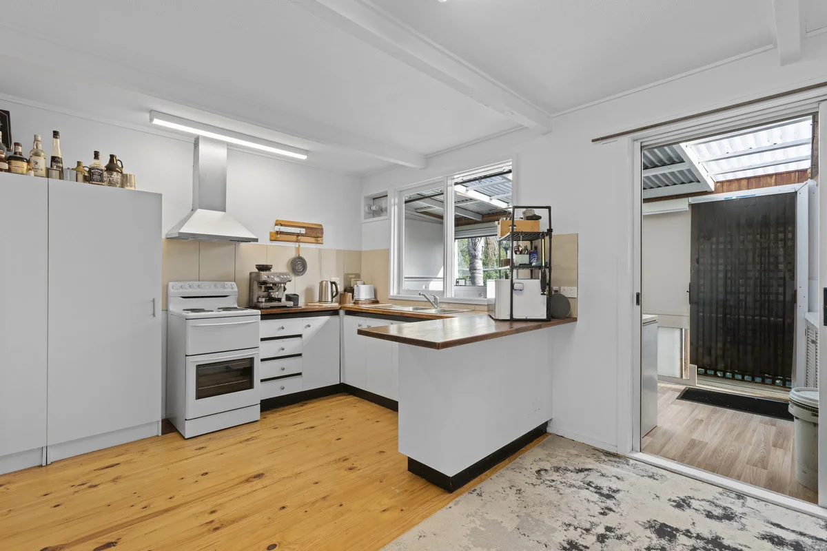 24 Gilbert Street, St Leonards VIC 3223 photo 2