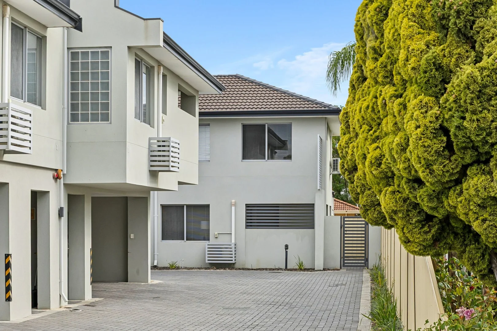 Additional image 15 of 8/130 Arlunya Avenue, Cloverdale WA 6105