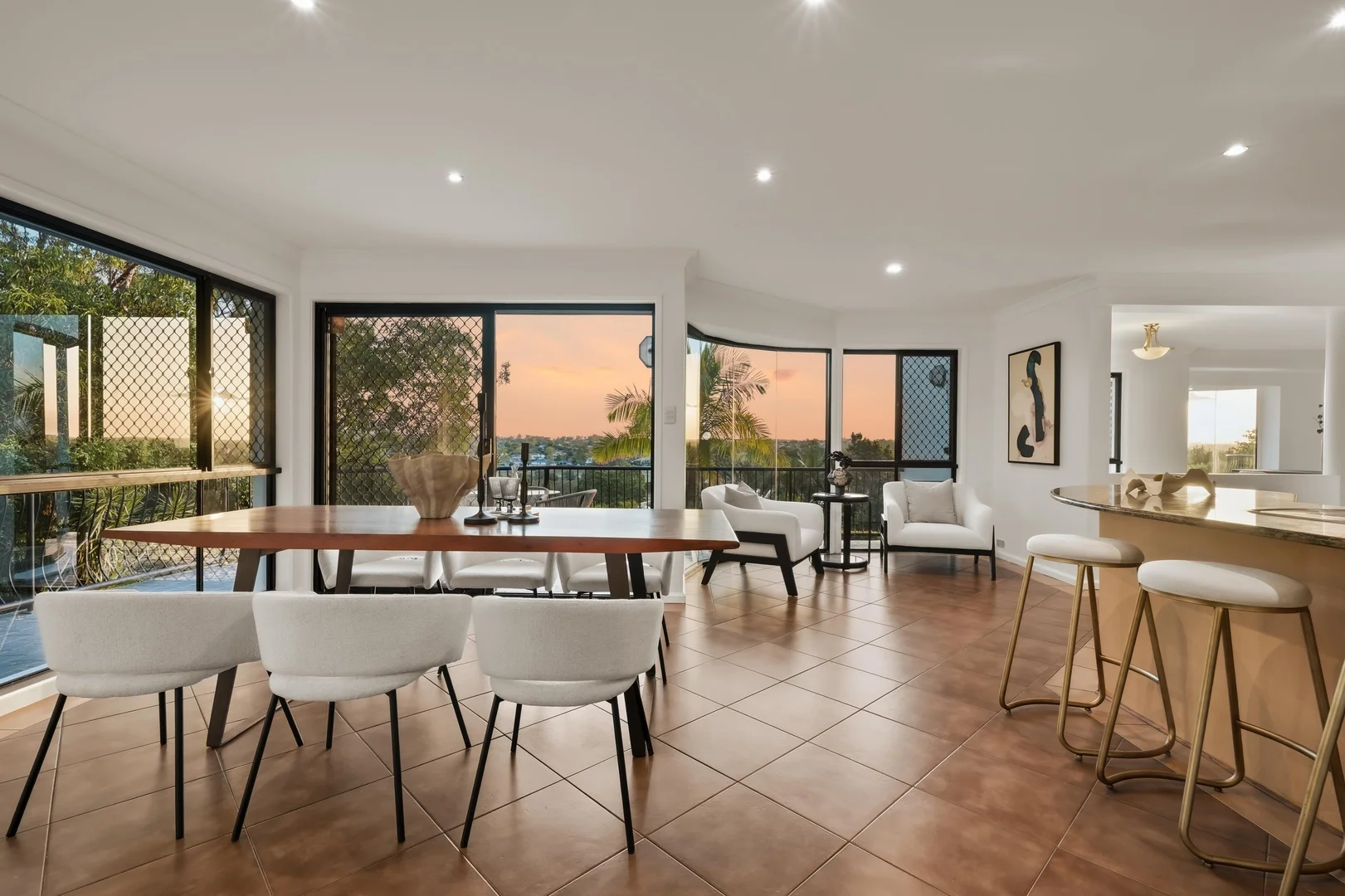 Additional image 5 of 39 Hannah St, Mount Ommaney QLD 4074