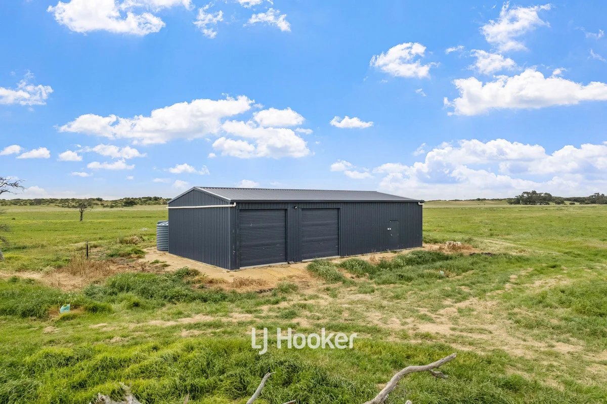 Additional image 9 of 92 Edwards Road, Stirling Estate WA 6271