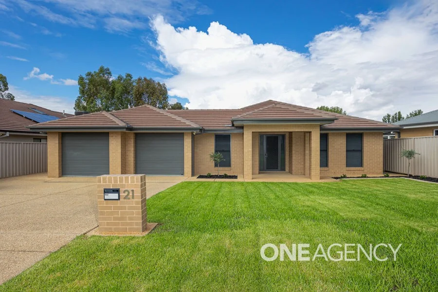 21 WELLINGTON AVENUE, Tatton NSW 2650