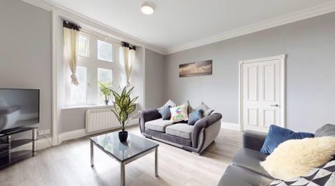 Flat 4, Whitefield House, Plymouth PL4