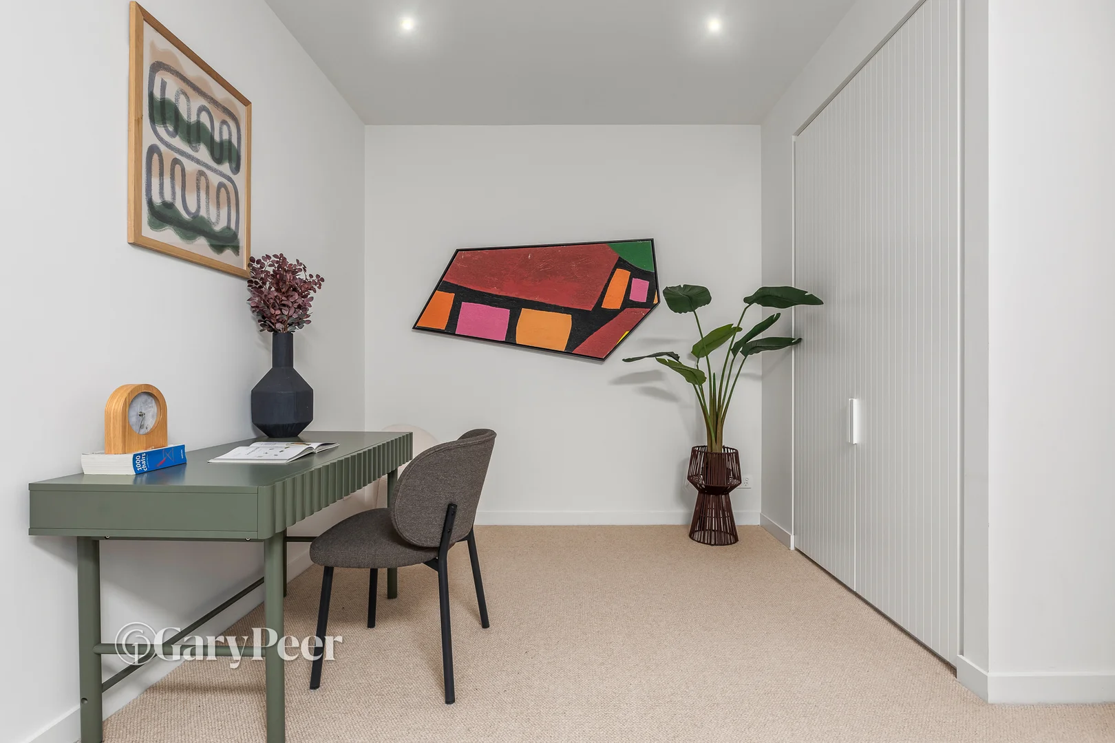 Additional image 8 of 64A Kambrook Road, Caulfield North VIC 3161