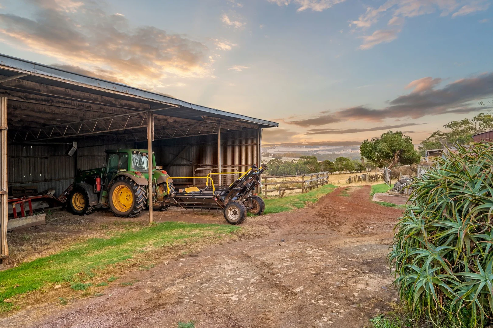 Additional image 20 of 100 Sunday Ridge Road, Simpson VIC 3266