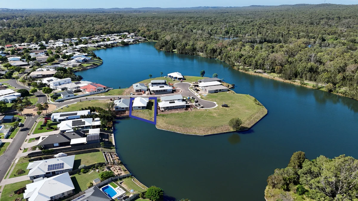 16 Ernest Close, Toogoom QLD 4655