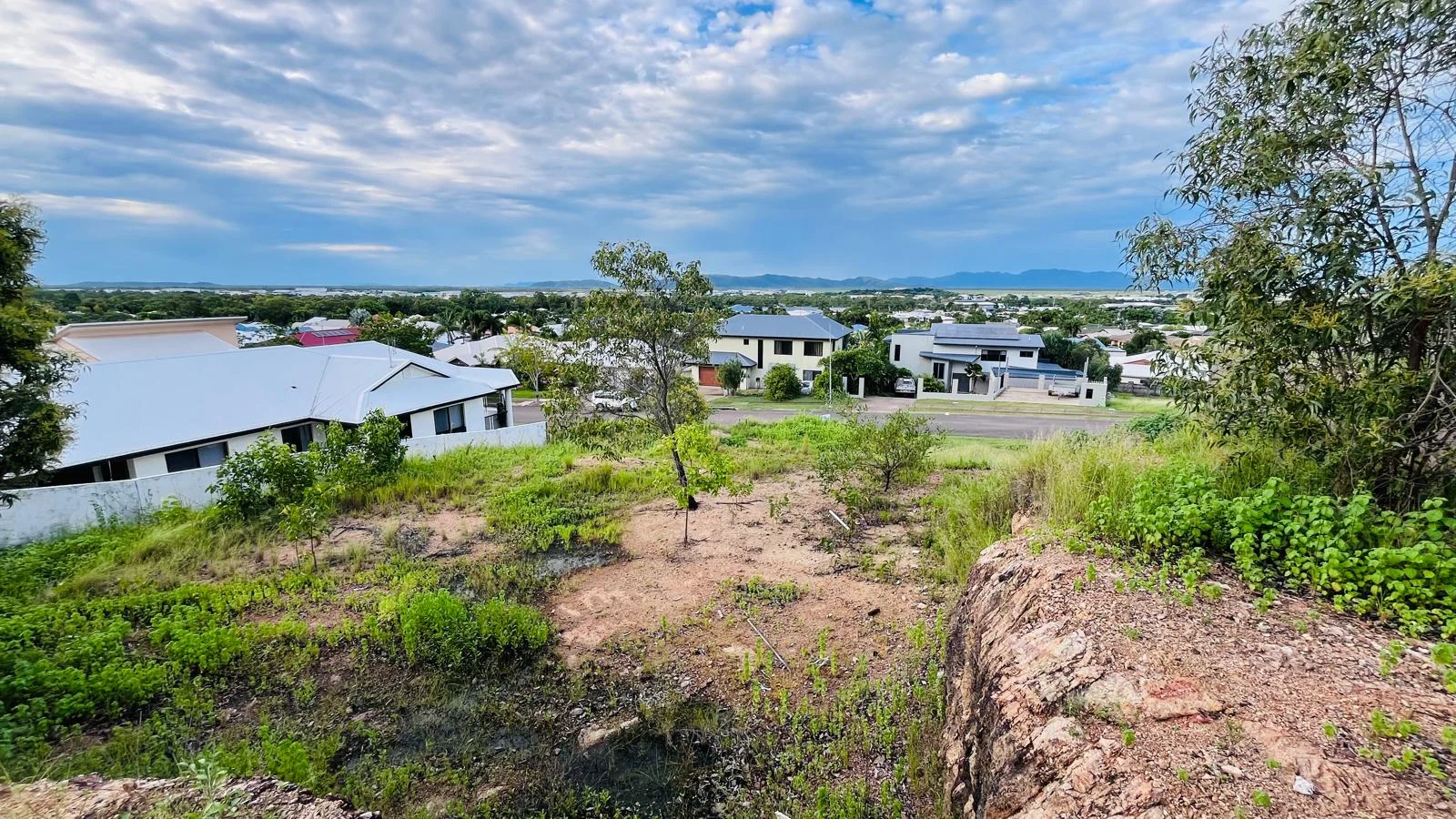 Additional image 3 of 37 Timbury Way, Mount Louisa QLD 4814