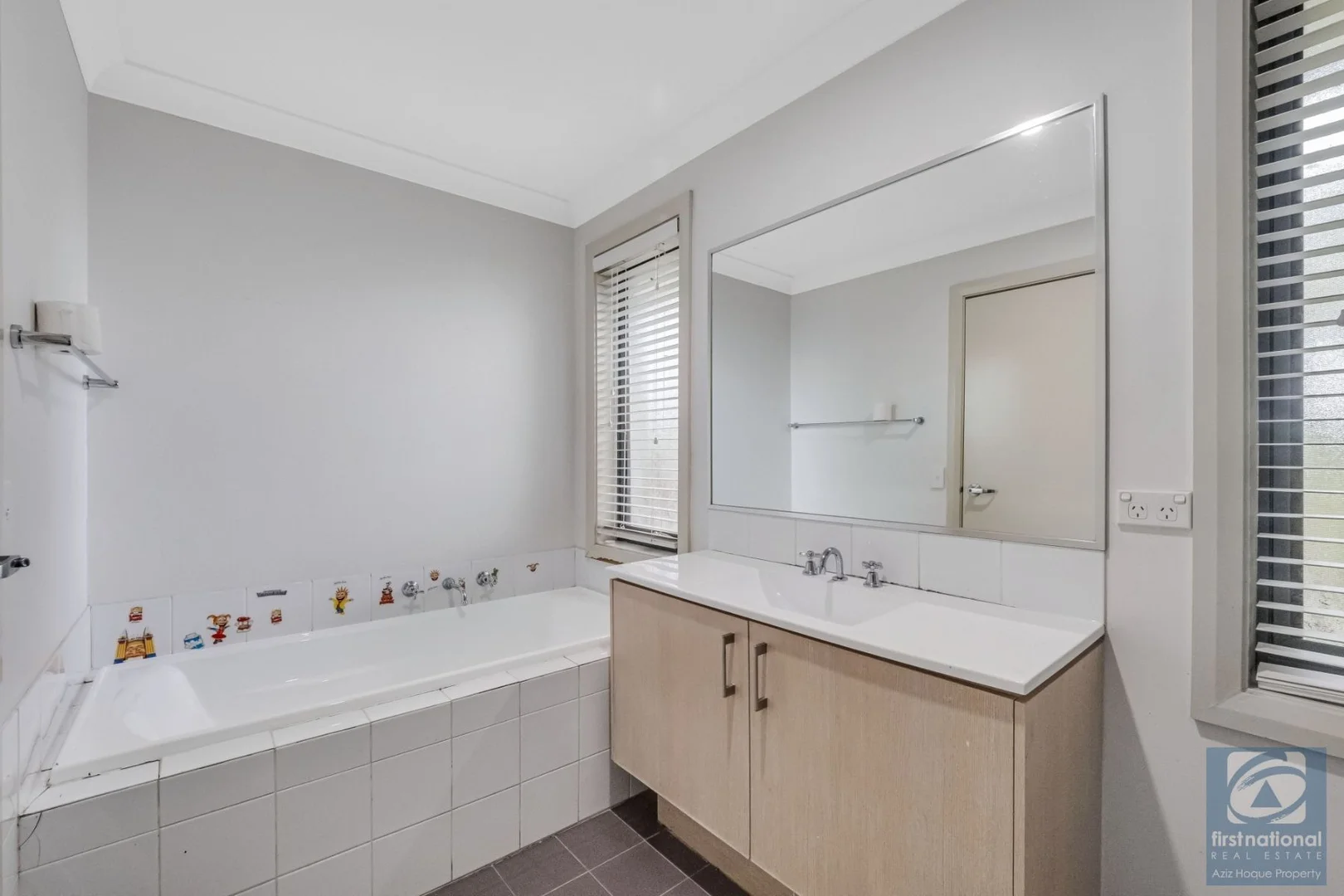 Additional image 4 of 5 Mary Ann Drive, Glenfield NSW 2167