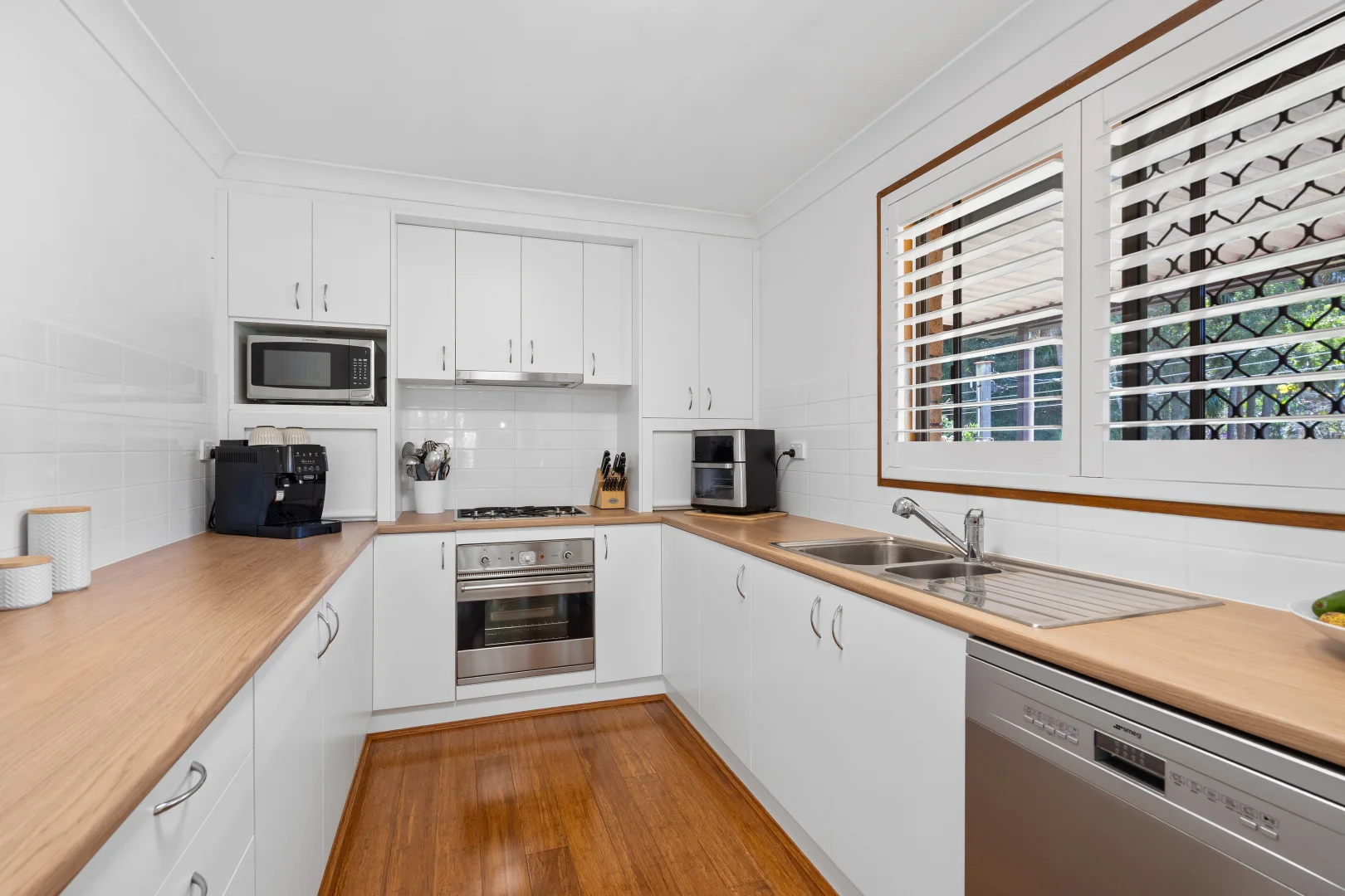 Additional image 6 of 12 Pacific Parade, Elizabeth Beach NSW 2428