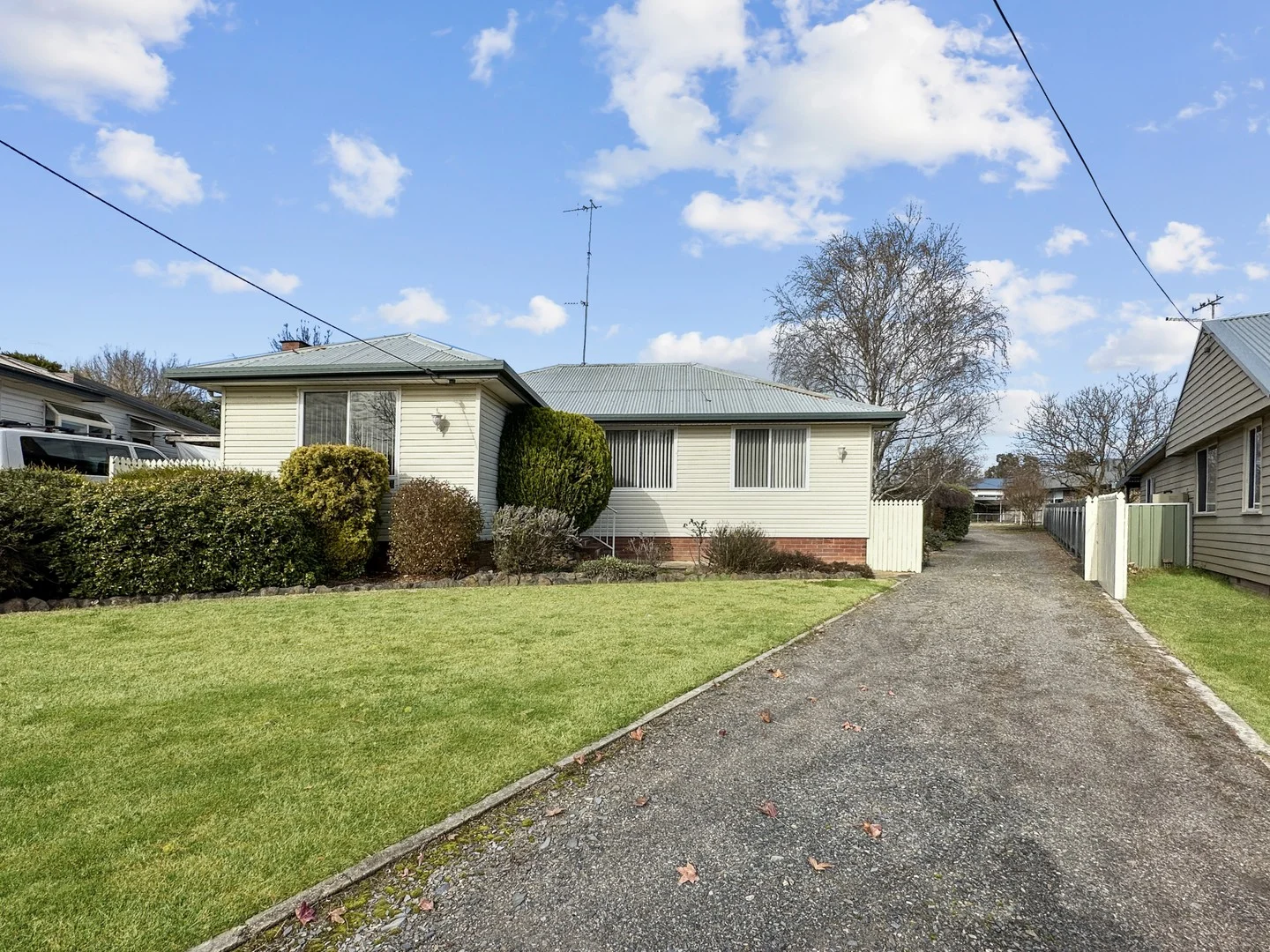 11 Tara Place, Goulburn NSW 2580