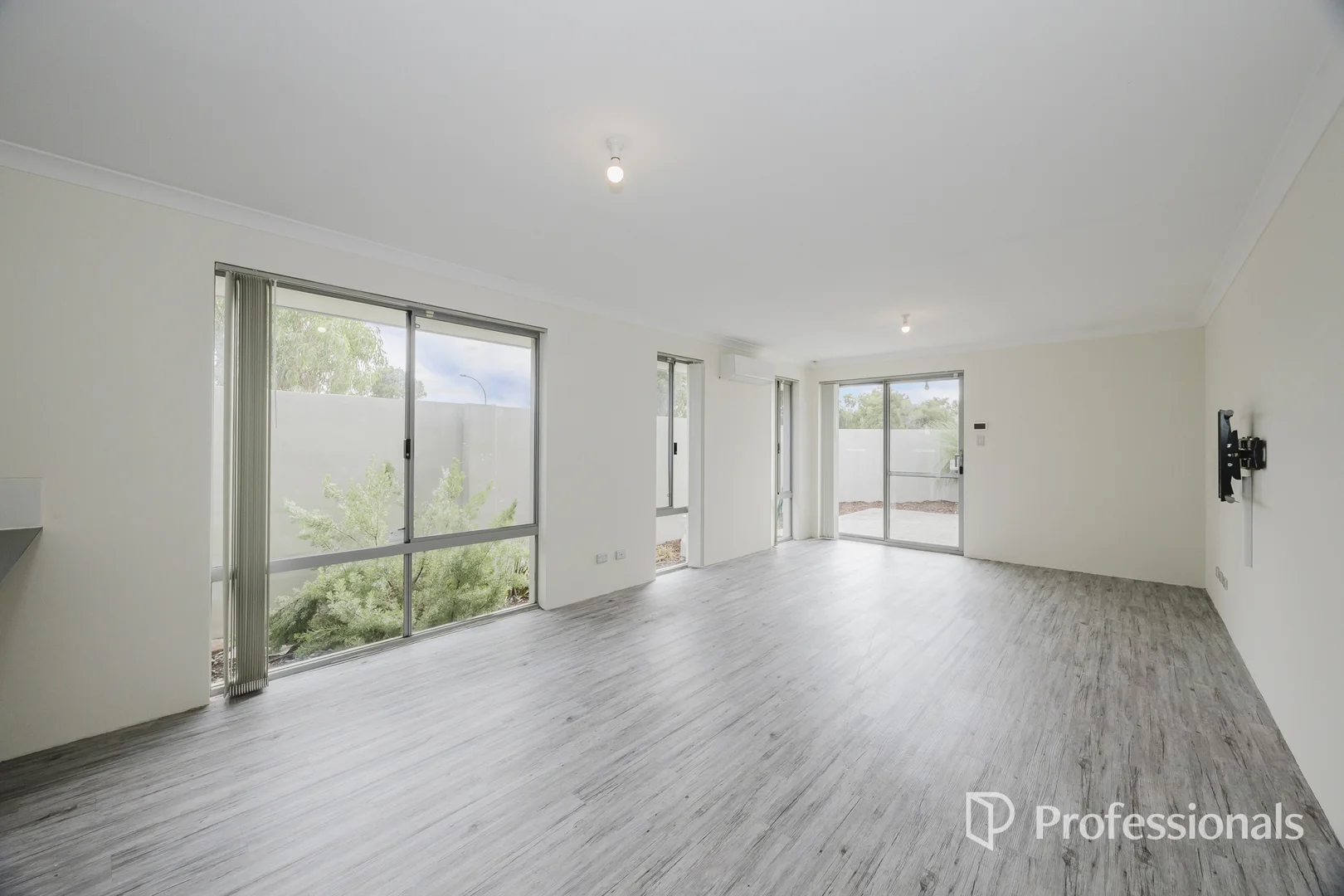Additional image 14 of 1 Stanbury Crescent, Ellenbrook WA 6069