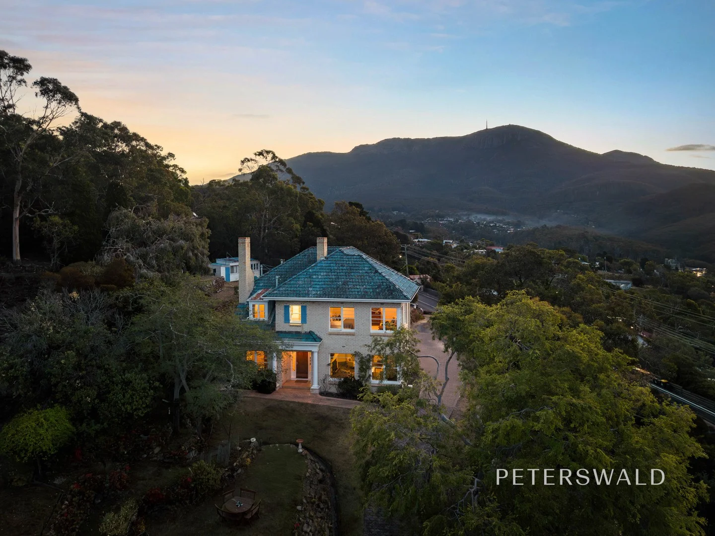 432 Huon Road, South Hobart TAS 7004