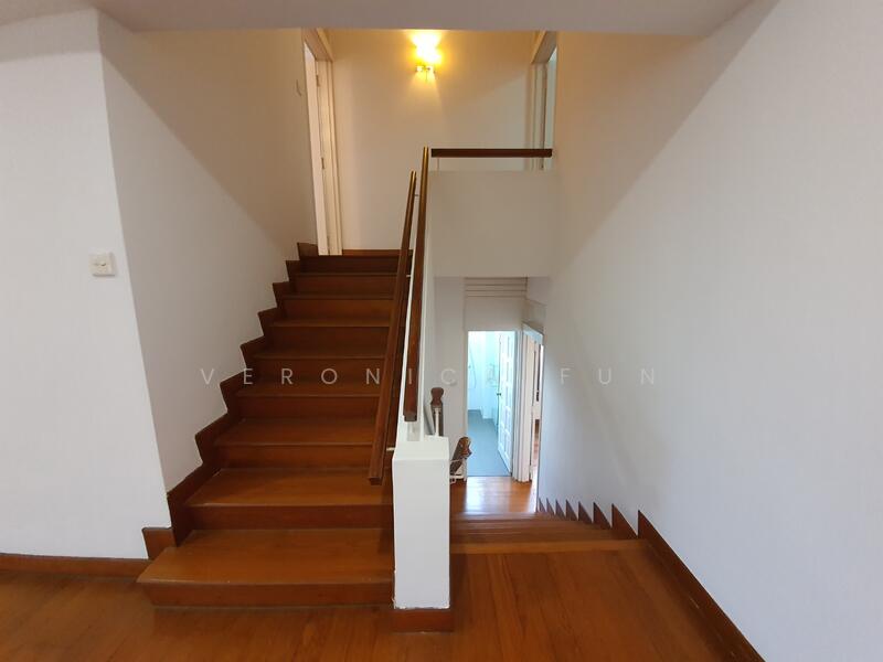 255 Arcadia Road photo 3