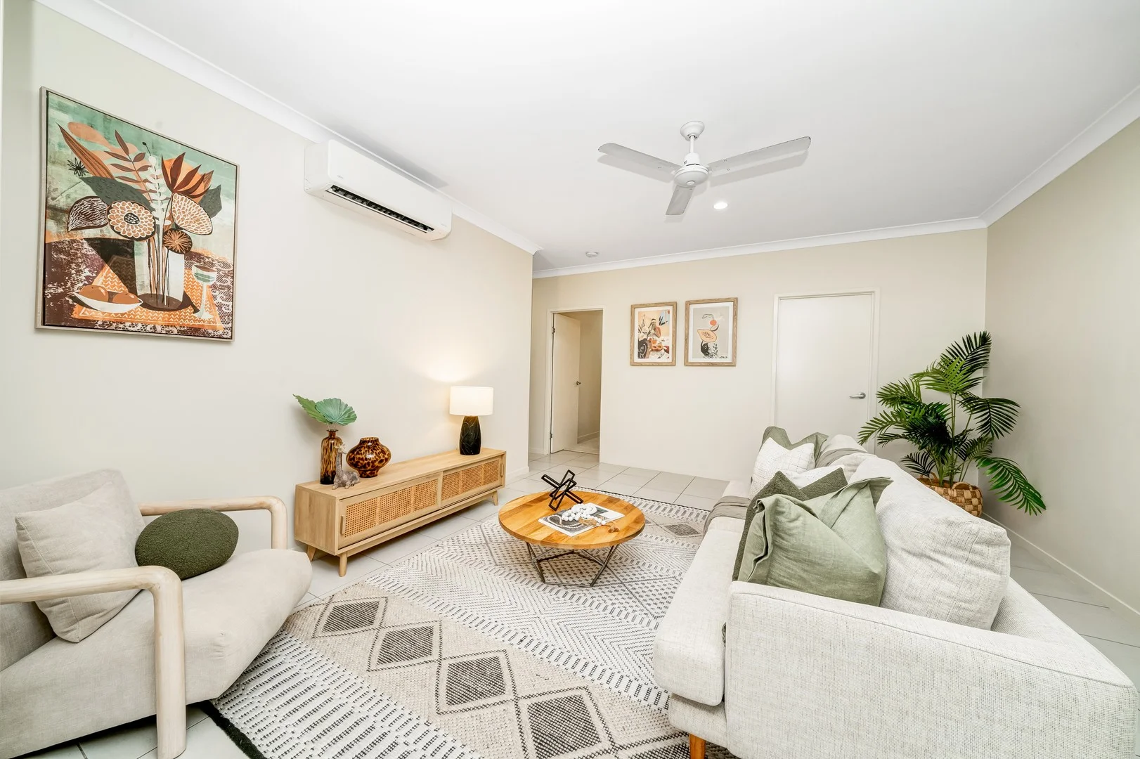 70 Corbett Street, Mount Louisa QLD 4814