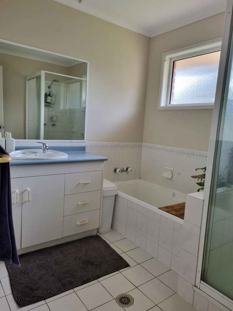 Additional image 16 of 20 Batavia Court, Emerald QLD 4720