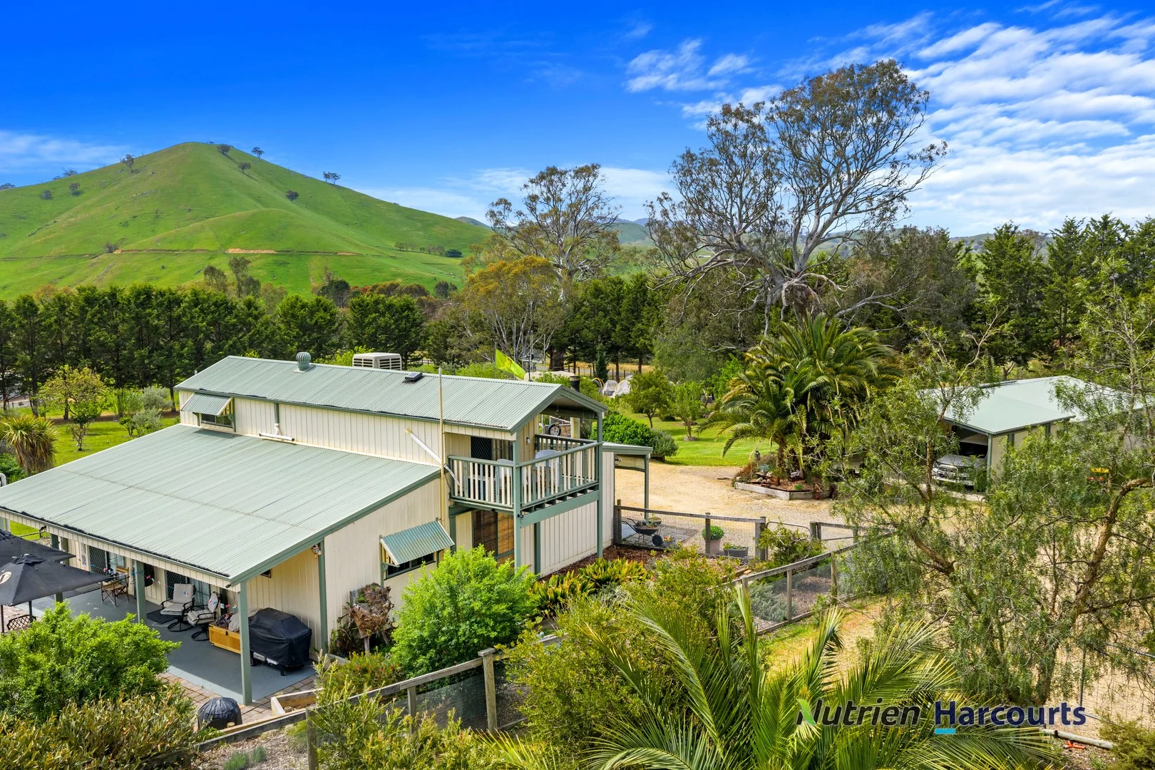 48 Pollock Avenue, Bonnie Doon VIC 3720
