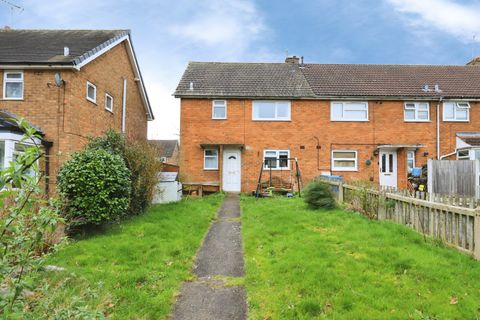 Brook Grove, Codsall, Wolverhampton, Staffordshire WV8