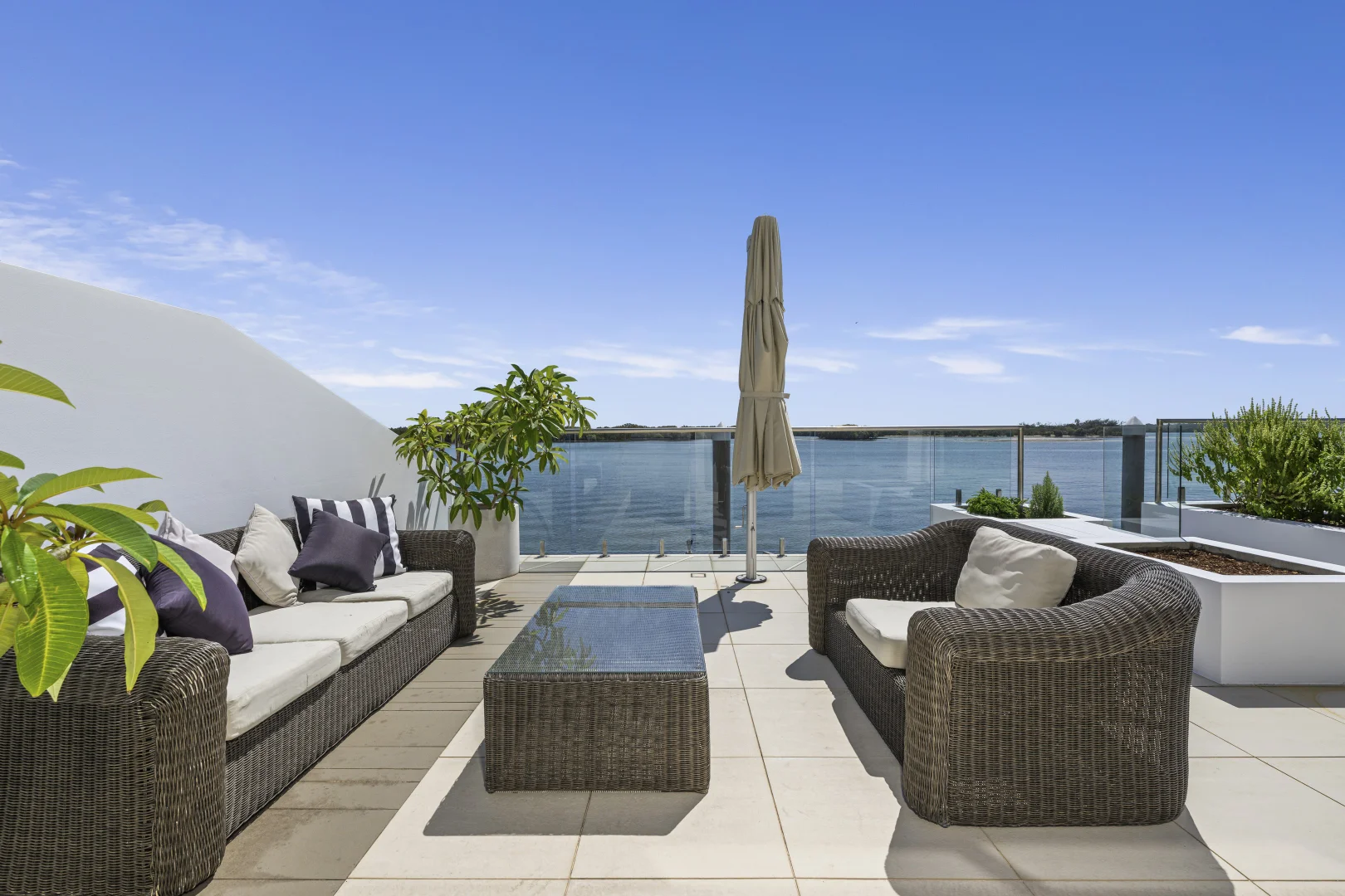 Additional image 17 of 23 Knightsbridge Parade West, Sovereign Islands QLD 4216