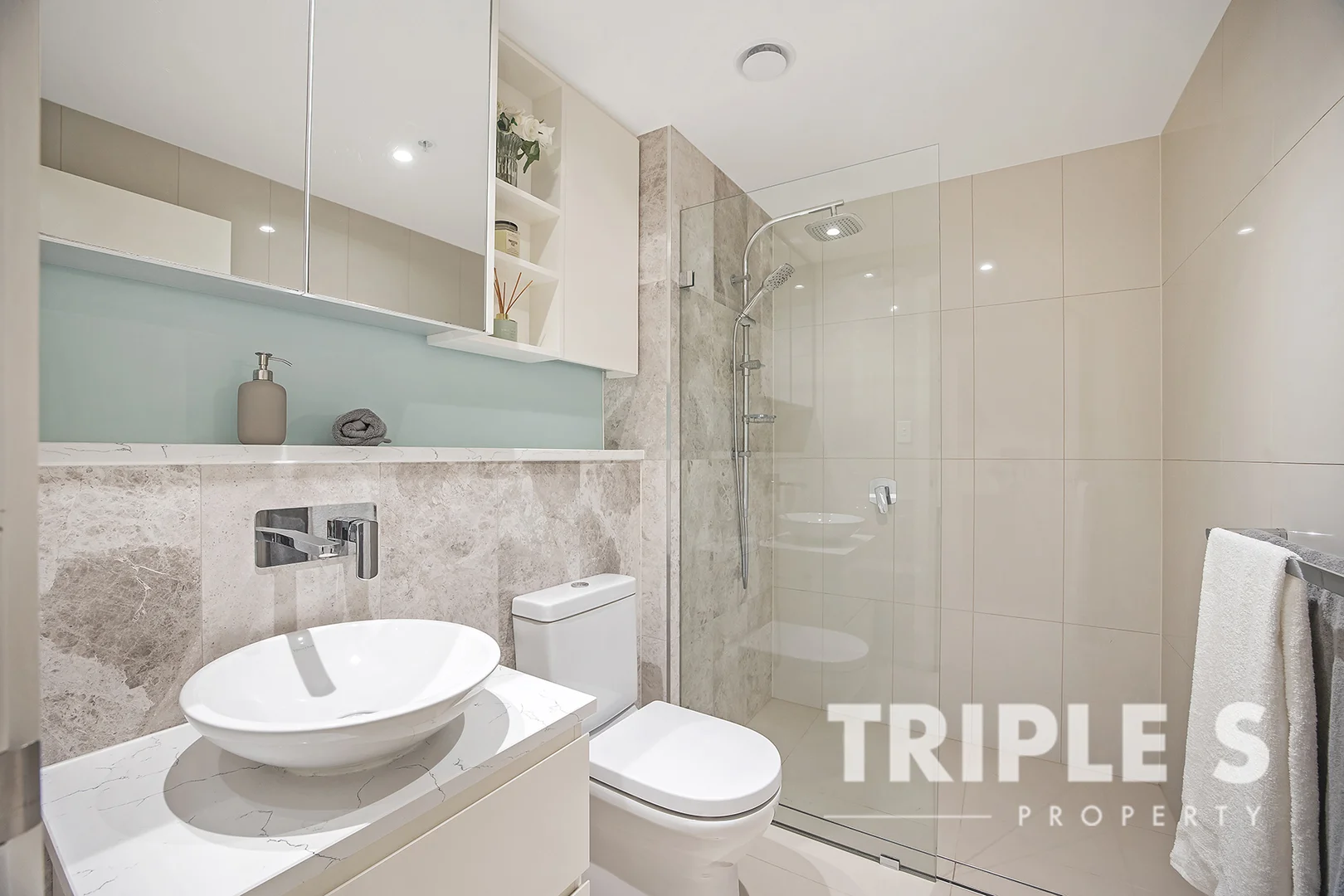 Additional image 10 of 1712/17 Wentworth Place, Wentworth Point NSW 2127
