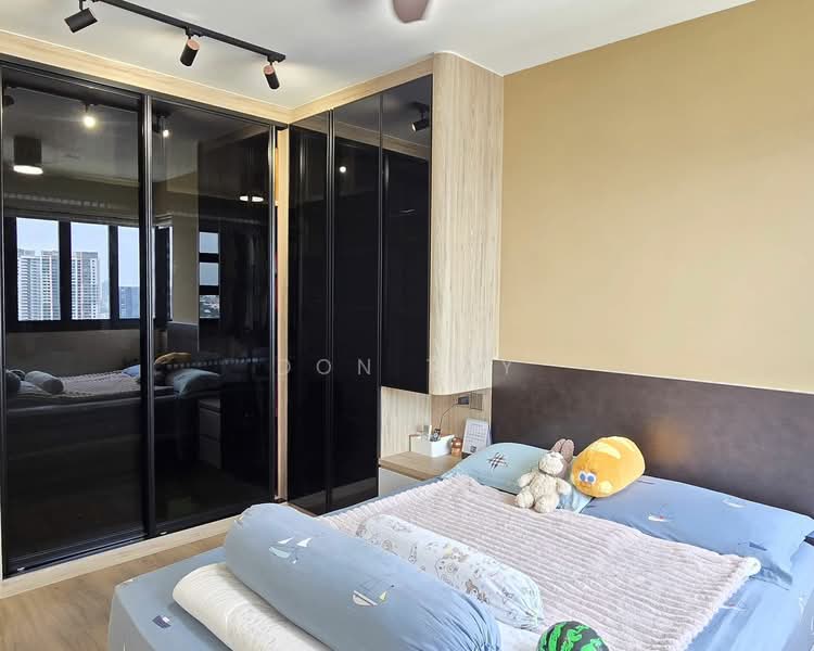 464B Clementi Avenue 1 photo 2