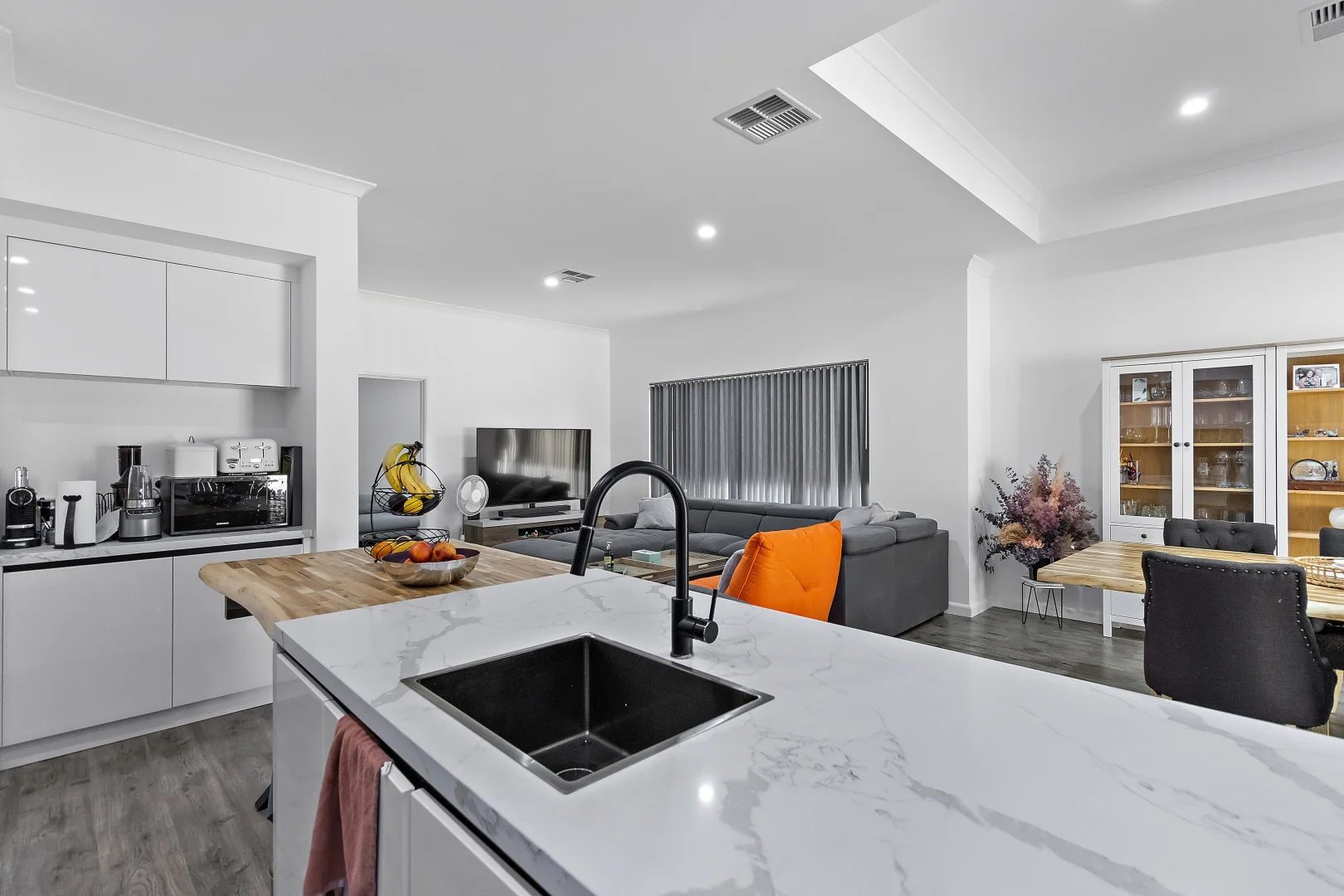Additional image 16 of 25 Scaddan St, Bassendean WA 6054