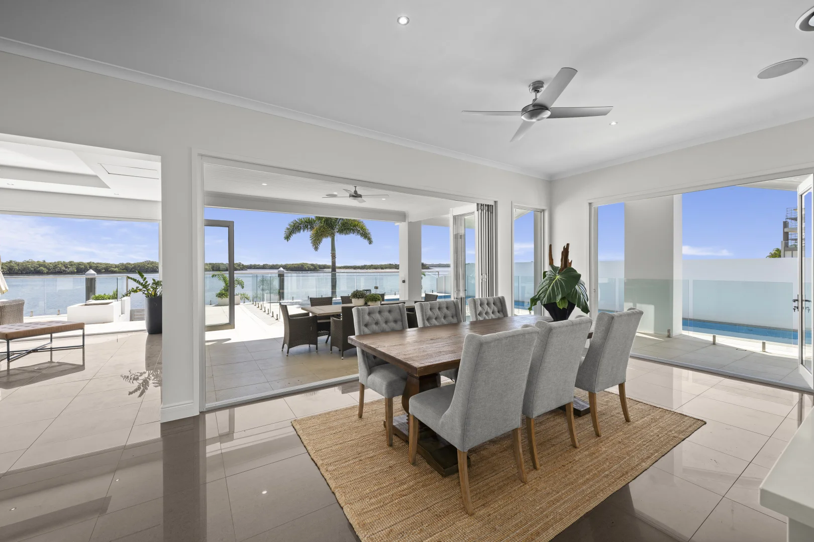 Additional image 3 of 23 Knightsbridge Parade West, Sovereign Islands QLD 4216