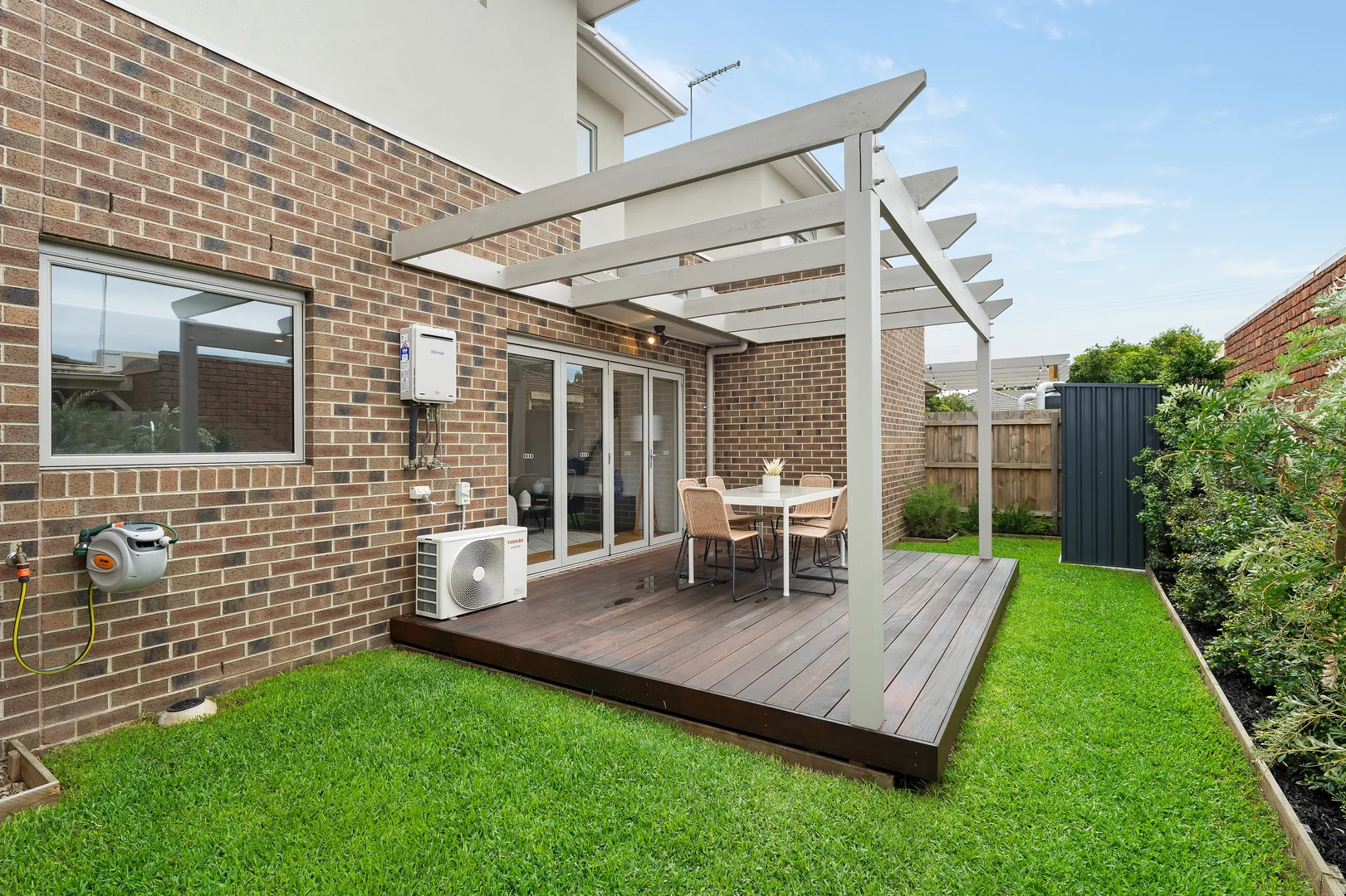 Additional image 15 of 2/6 Centre Dandenong Road, Cheltenham VIC 3192