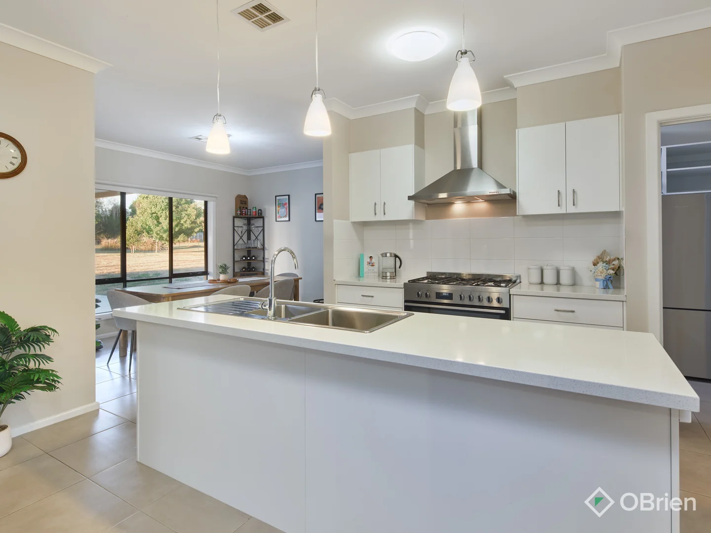 Additional image 3 of 17 Drovers Close, Drouin VIC 3818