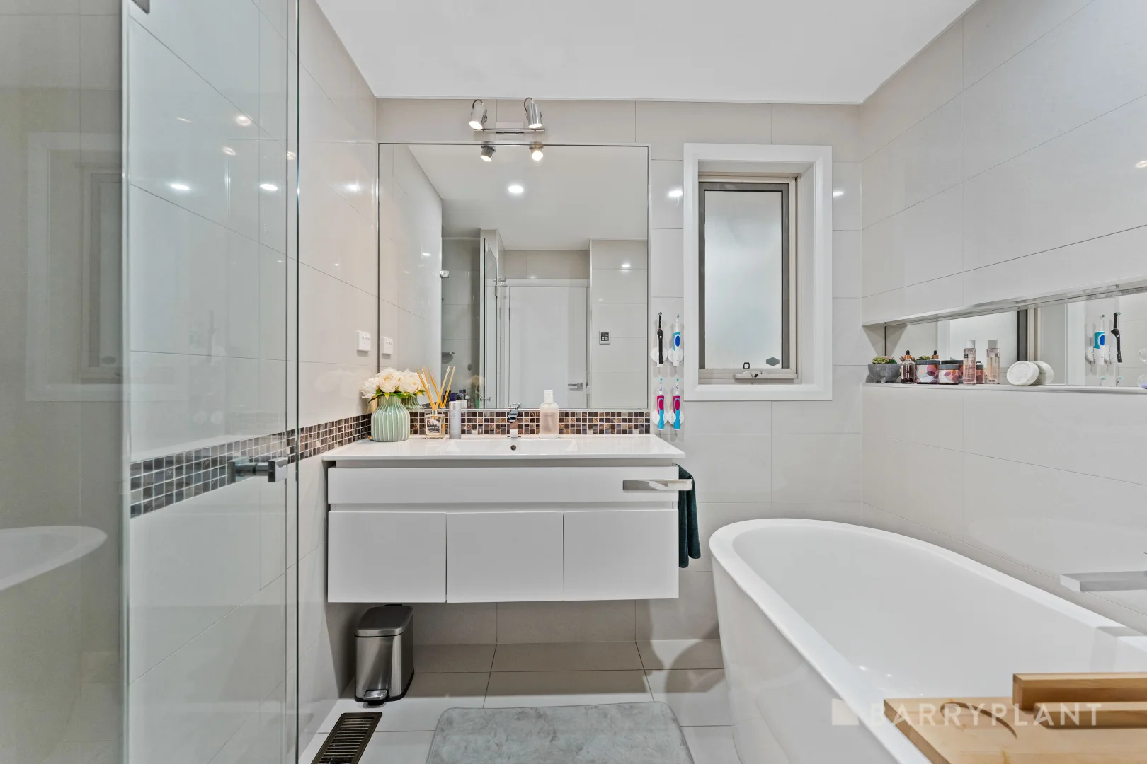 Additional image 14 of 4 Lyndford Court, St Albans VIC 3021