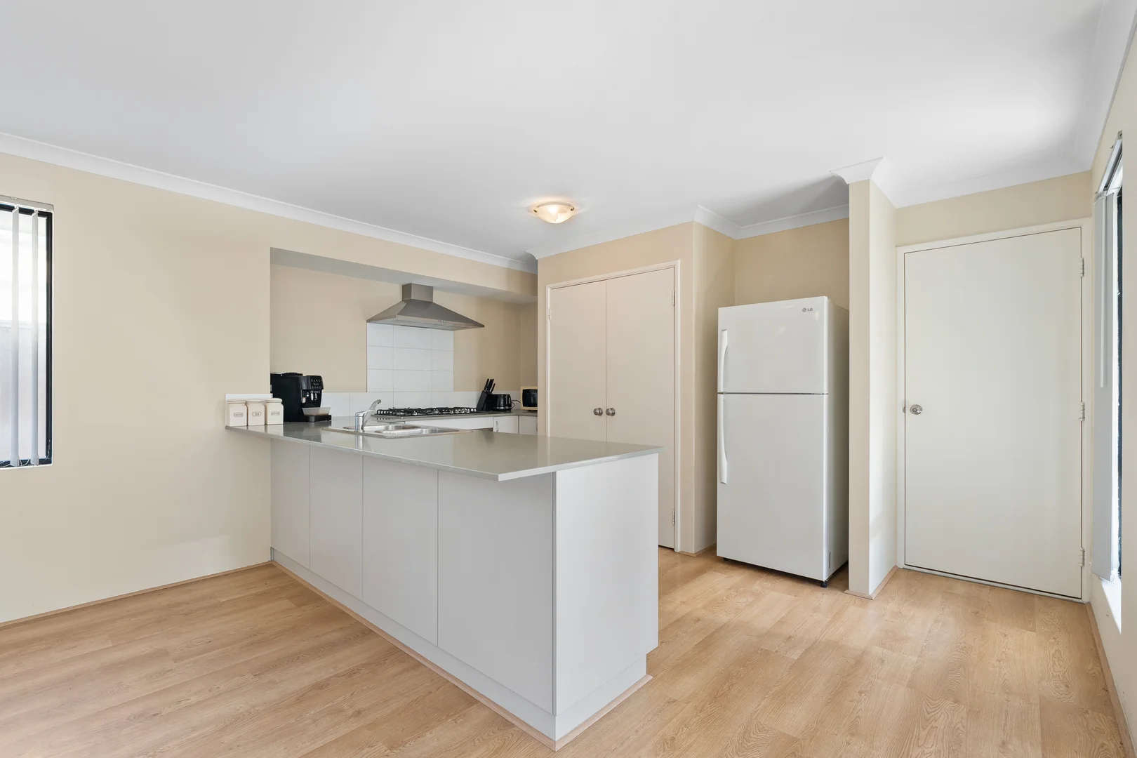 Additional image 24 of 28 Baroness Road, Baldivis WA 6171